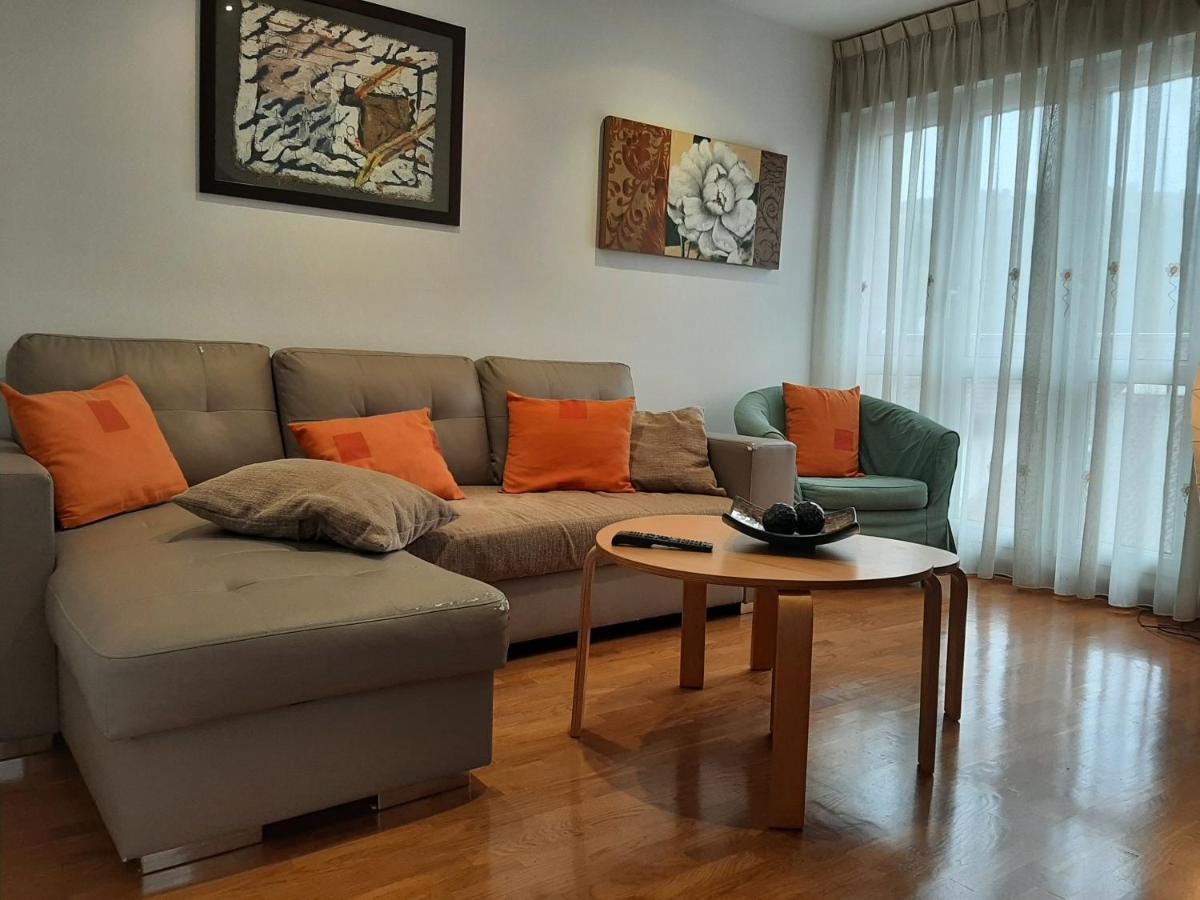 Atico La Plaza Apartment อาร์ริออนดาส ภายนอก รูปภาพ